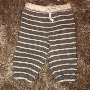 Carter’s sweatpants